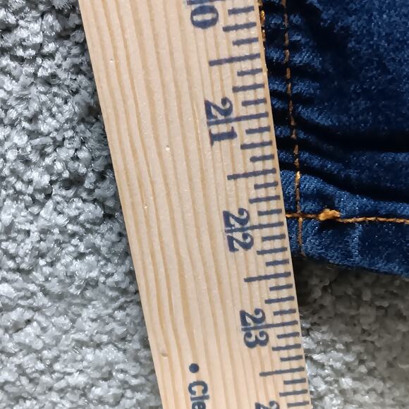 Mossimo Women’s Skinny Capri Jeans Size XL Stretch Denim - Picture 5 of 7